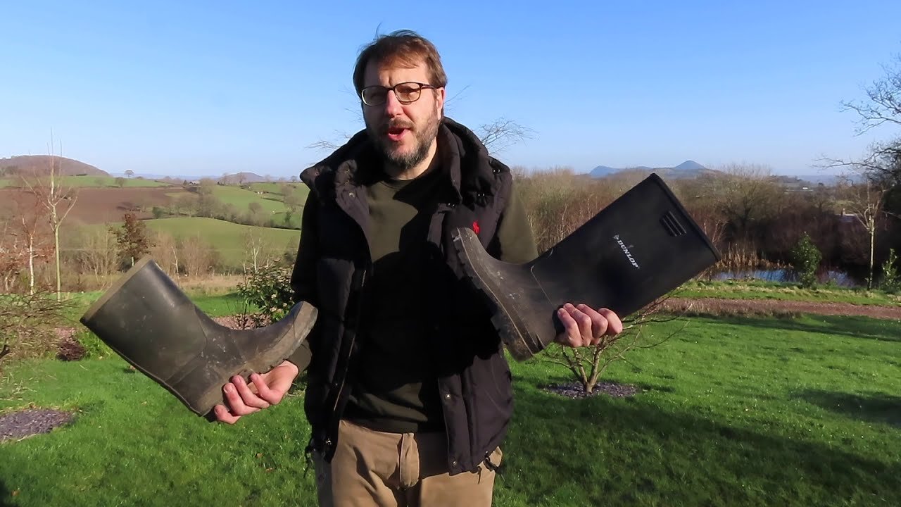 Hunter Wellington Boots - Not As Durable As We Thought Hunter Wellington Boots - Not As Durable As We Thought