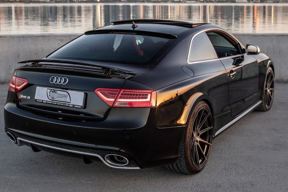 The LAST AUDI WITH SOUL? AUDI RS5 V8 4.2 - Details of the future icon (450hp,V8 NA, black/red)