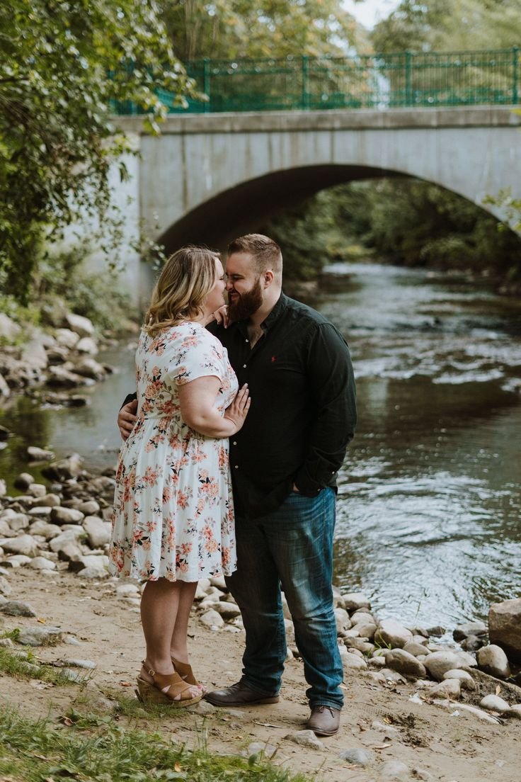 plus size engagement photos | summer engagement photos | engagement photo ideas | Engagement pictures poses, Fall engagement pictures, Summer engagement photos Plus Size Engagement Photos | Summer Engagement Photos | Engagement Photo Ideas | Engagement Pictures Poses, Fall Engagement Pictures, Summer Engagement Photos