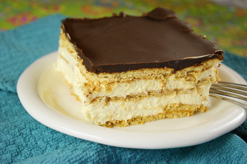 No-Bake Chocolate Eclair Dessert | The Kitchen Is My Playground