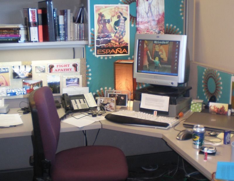 Cubicle Decor Ideas To Improve Your Work Environment