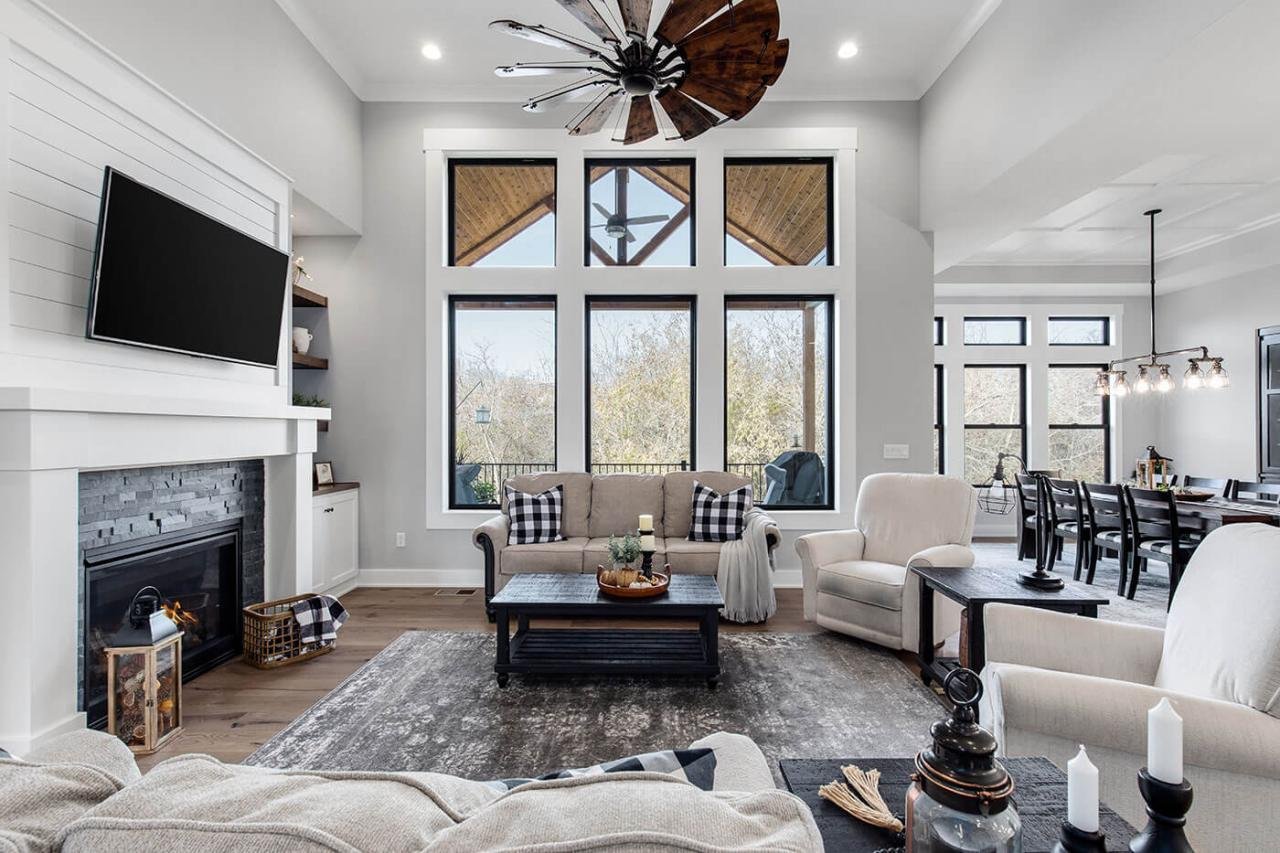 A Bright And White Farmhouse - American Farmhouse Style