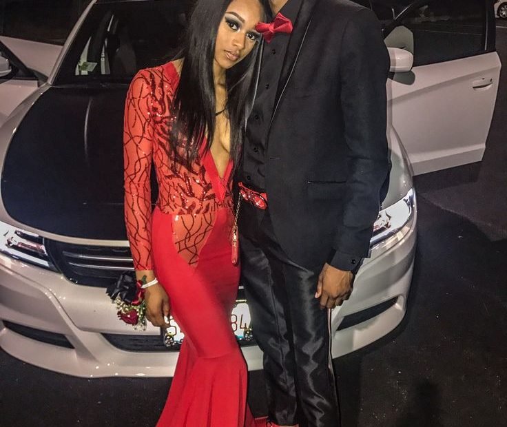Pin On Chic Couple