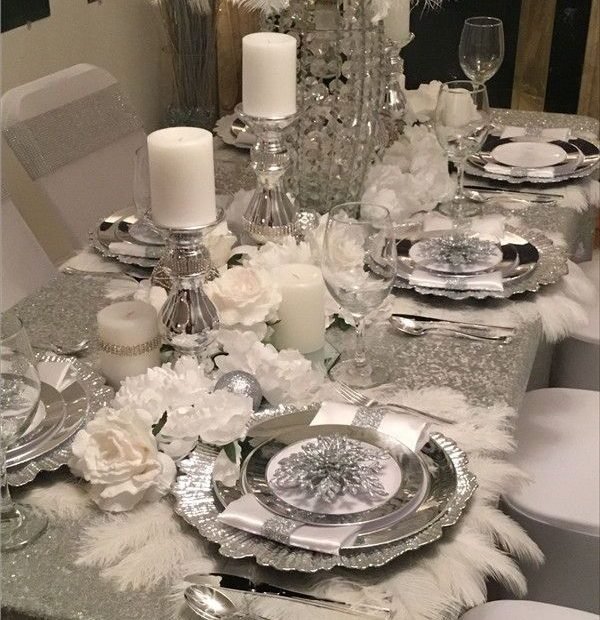 26 Practical Silver Wedding Décor Ideas That Wow! | Christmas Dining Room  Table, Dining Room Table Decor, Dining Room Table Centerpieces